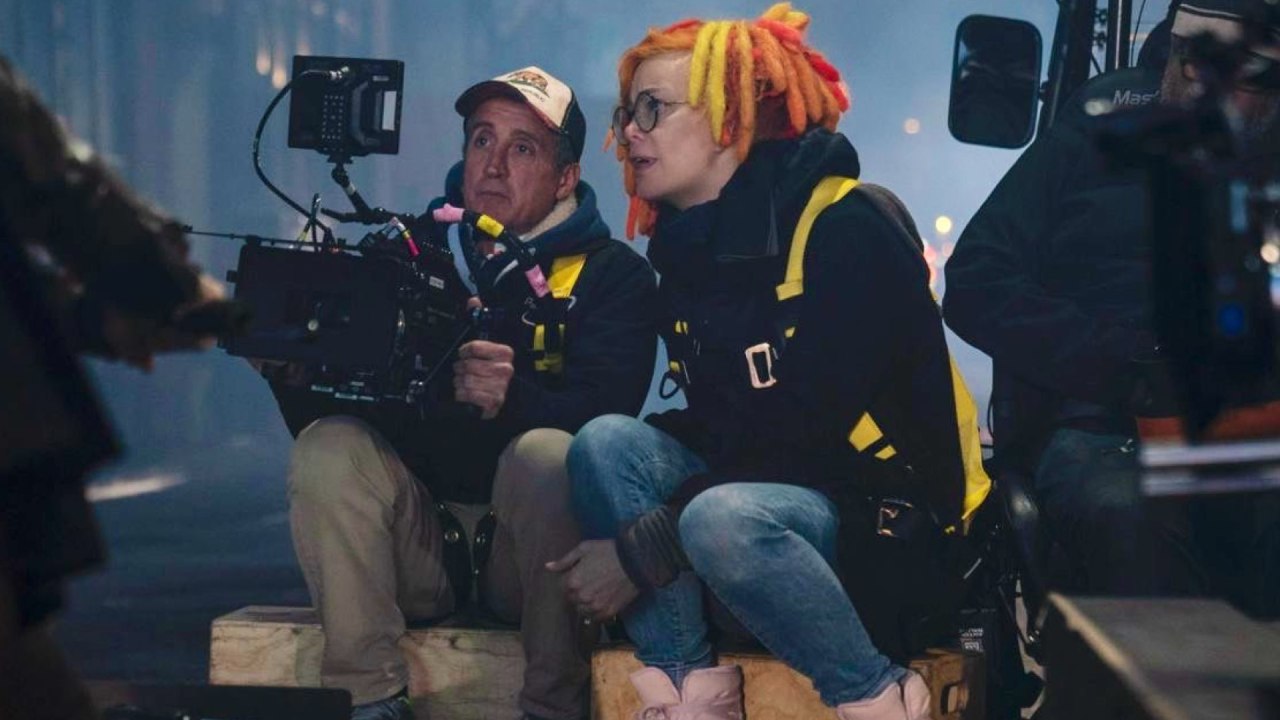 Matrix Resurrections BTS : Directrice Lana Wachowski et DP John Toll, ASC.