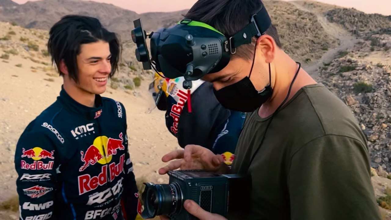 Le pilote FPV Johnny Schaer et le RED Komodo