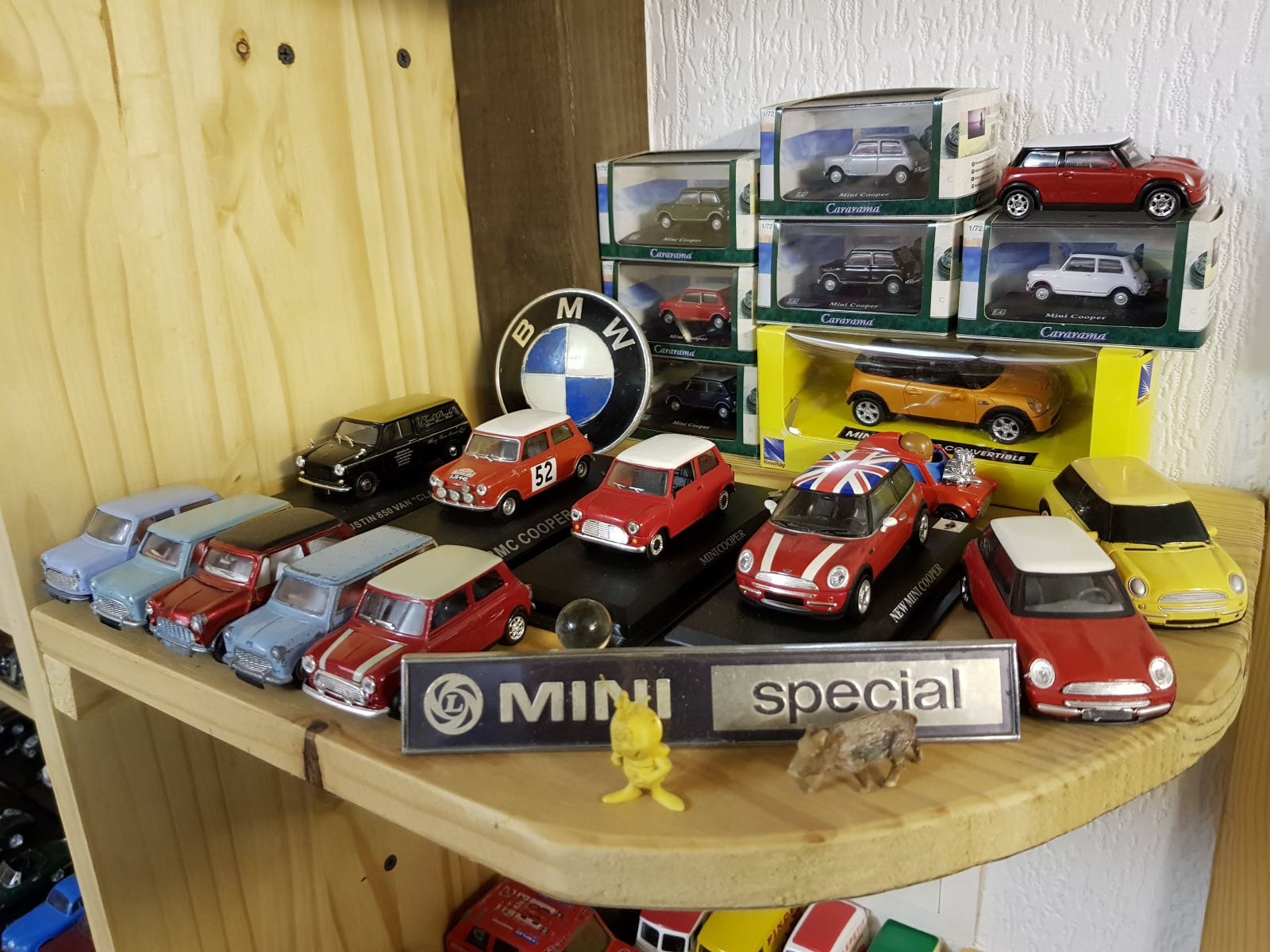 miniatures véhicules de films et séries